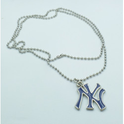 Collana modello pallinato argento con ciondolo a forma del logo dei New York Yankees Blu